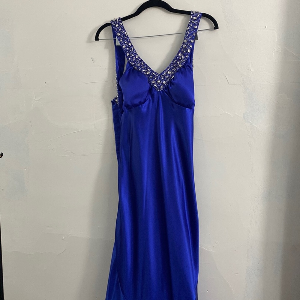 Long dress beautiful blue very elegant